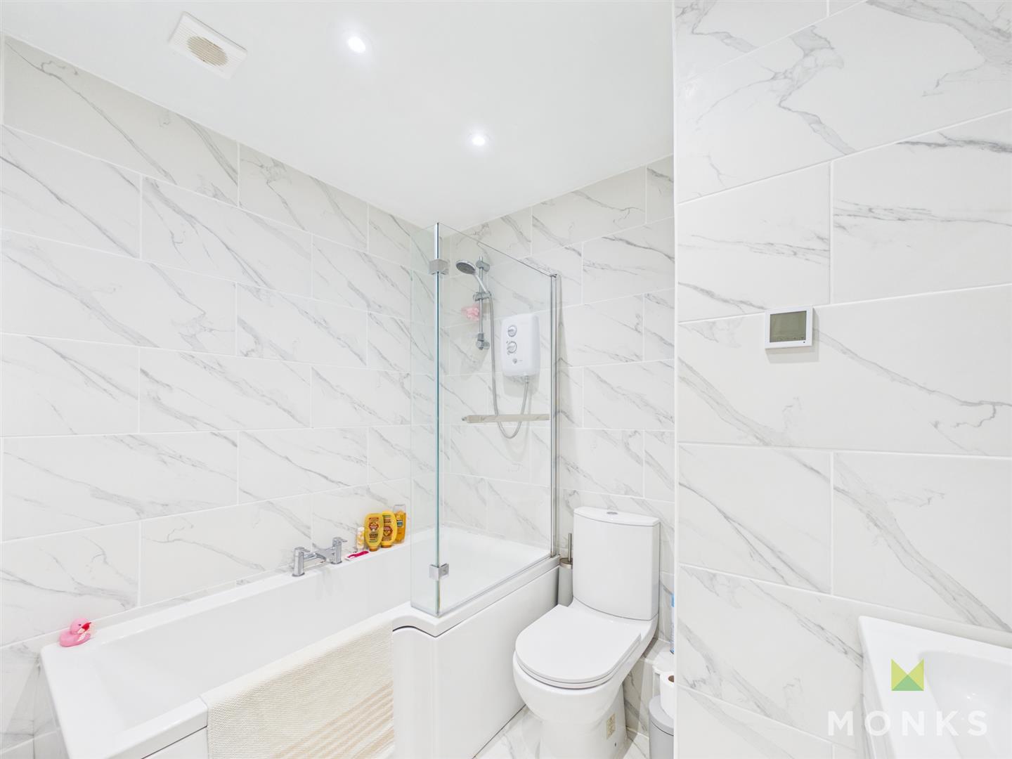 28 Fismes Way, Shrewsbury, SY4 5YD For Sale